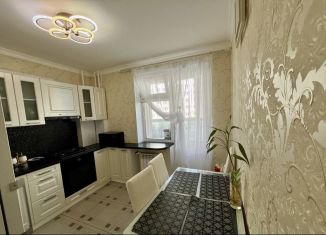 Продается 2-комнатная квартира, 63.3 м2, Чувашия, улица Академика В.Н.Челомея, 3