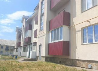 Продается однокомнатная квартира, 32.4 м2, Ишимбай, Стахановская улица, 60А