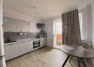 Продаю 1-комнатную квартиру, 44 м2, Тюмень, Обдорская улица, 3