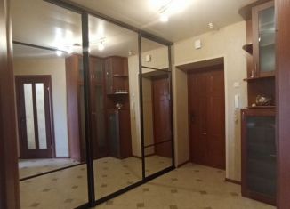Продается многокомнатная квартира, 45 м2, Ростов-на-Дону, улица 339-й Стрелковой Дивизии, 19