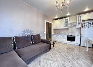 Продаю 1-ком. квартиру, 42 м2, Новосибирск, улица Кошурникова, 29/3, метро Золотая Нива