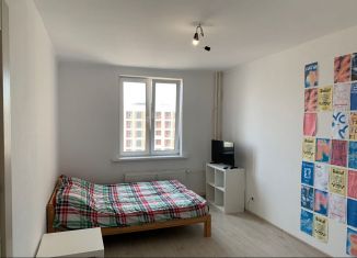 Продам 1-ком. квартиру, 36.3 м2, Мурино, проспект Авиаторов Балтики, 19