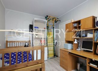 Продам 2-ком. квартиру, 49.3 м2, Калининград, улица Островского, 15