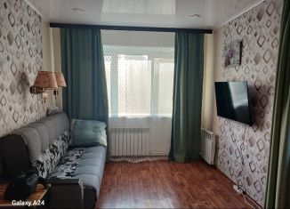 Продаю однокомнатную квартиру, 30 м2, Новочебоксарск, Коммунистическая улица, 20