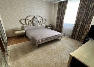 Сдам трехкомнатную квартиру, 94 м2, Краснодар, Дальняя улица, 39/2, Западный округ