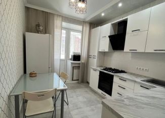 Сдаю в аренду 1-комнатную квартиру, 40 м2, Йошкар-Ола, бульвар 70-летия Победы в Великой Отечественной войне, 4Б, микрорайон Молодёжный