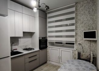 Сдается в аренду 2-ком. квартира, 60 м2, Республика Башкортостан, улица Ульяновых, 46