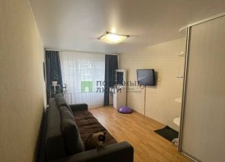 Продается 2-ком. квартира, 42 м2, Курган, улица Радионова, 44, жилой район Центральный