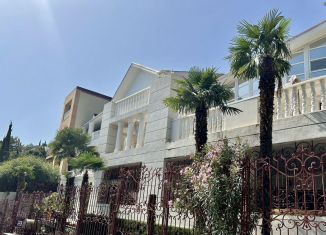 Сдам дом, 1000 м2, Крым