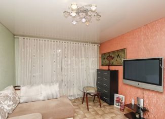 Продажа двухкомнатной квартиры, 47.3 м2, Тюмень, улица Александра Матросова, 1