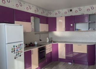 Сдаю 2-комнатную квартиру, 85 м2, Оренбург, улица Гаранькина, 27