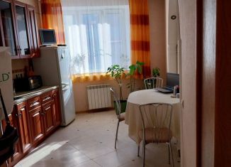Сдаю в аренду 1-ком. квартиру, 50 м2, Реутов, улица Кирова, 7