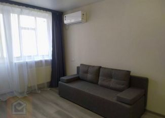 Продам 1-ком. квартиру, 33.4 м2, Евпатория, улица Фрунзе, 57