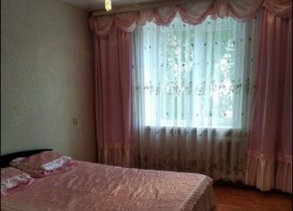 Сдается трехкомнатная квартира, 66 м2, Республика Башкортостан, улица Софьи Перовской, 21/2