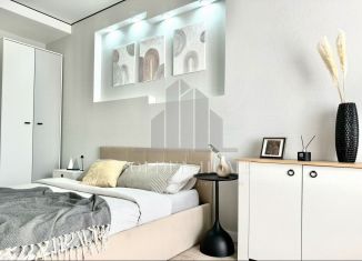 Двухкомнатная квартира в аренду, 79 м2, Санкт-Петербург, улица Беринга, 23к1