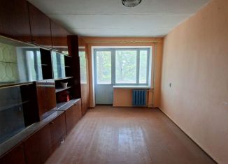 Продам 2-ком. квартиру, 40.8 м2, Крым, улица Тагакова, 3