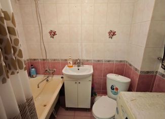 Продажа 2-ком. квартиры, 44.3 м2, Барнаул, улица Попова, 24