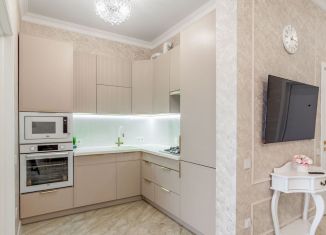 Сдается двухкомнатная квартира, 50 м2, Геленджик, Крымская улица, 22к1