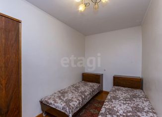 Продается трехкомнатная квартира, 56.6 м2, Тюмень, улица Щорса, 11, Центральный округ