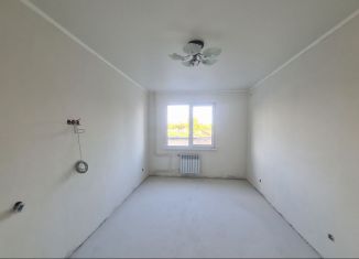 Продается трехкомнатная квартира, 64 м2, Оренбург, проспект Победы, 174/2