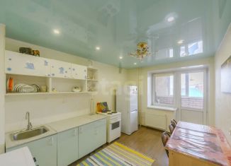 Продажа 2-комнатной квартиры, 48 м2, Тюмень, Малая Боровская улица, 5