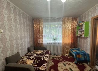 Двухкомнатная квартира на продажу, 43.4 м2, Новочебоксарск, Коммунистическая улица, 24