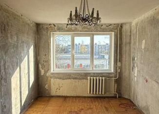 Продам 3-ком. квартиру, 73 м2, Ленинградская область, улица Хесина, 22