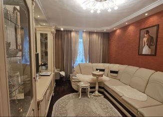 Продаю 2-ком. квартиру, 44 м2, Ухта, Комсомольская площадь, 7/10