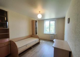 Продаю трехкомнатную квартиру, 59.9 м2, Березники, улица Свердлова, 21