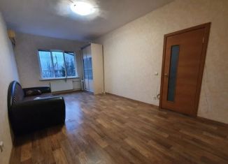 Продам 1-комнатную квартиру, 50 м2, Краснодар, улица Александра Покрышкина, 2/1, микрорайон Энка (имени Маршала Жукова)