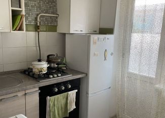 Продам 2-ком. квартиру, 42 м2, Лабинск, улица Мира, 127