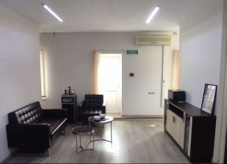 Сдаю в аренду офис, 65 м2, Москва, Кожевническая улица, 14к1, Кожевническая улица