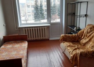 Сдается в аренду однокомнатная квартира, 37 м2, Челябинская область, Солнечная улица, 23