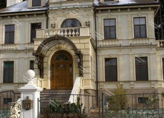 Продается дом, 860 м2, деревня Таганьково