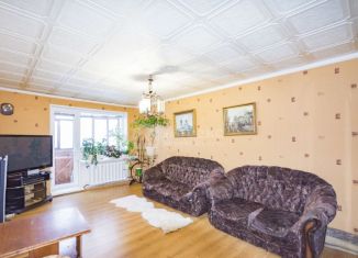 Продажа четырехкомнатной квартиры, 90 м2, Тюмень, Школьная улица, 14