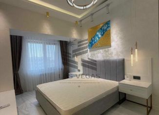 Сдам в аренду 3-ком. квартиру, 95 м2, Санкт-Петербург, Миллионная улица, 4/1Б, метро Адмиралтейская