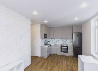 Продается 3-ком. квартира, 67.6 м2, Тюмень, Харьковская улица, 76