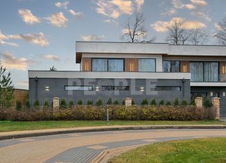 Продается дом, 550 м2, КП Монтевиль