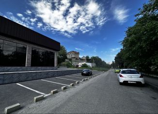 Сдаю помещение свободного назначения, 440 м2, Нальчик, улица Дубинина, 5, район Центр