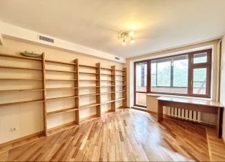 Продаю 2-ком. квартиру, 42.1 м2, Москва, улица Рогова, 18, СЗАО