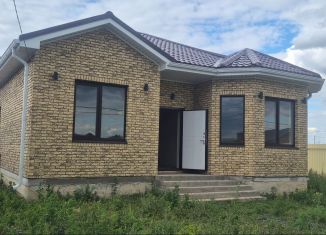 Продаю дом, 110 м2, поселок Щепкин, улица Строителей