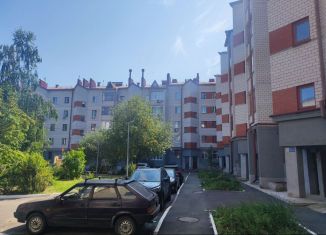 Продаю 2-ком. квартиру, 49.3 м2, Татарстан, улица Максимова, 33