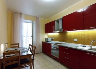 Сдаю в аренду 2-комнатную квартиру, 58 м2, Санкт-Петербург, Учительская улица, 18к3