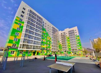 Продаю 1-комнатную квартиру, 52.6 м2, Смоленск, Кловская улица, 11А