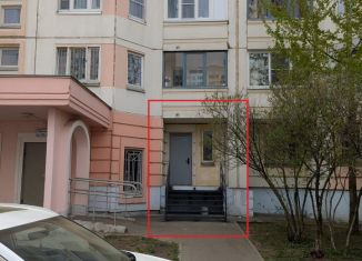 Продается торговая площадь, 58.7 м2, Москва, улица Маршала Савицкого, 22к2