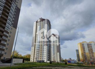 Продается 2-комнатная квартира, 61 м2, Новосибирск, микрорайон Закаменский, 13