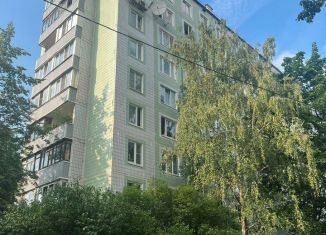 Продается 3-комнатная квартира, 49 м2, Москва, улица Исаковского, 22к1, СЗАО