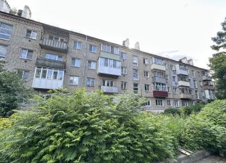 Продается двухкомнатная квартира, 44.2 м2, Кстово, улица 40 лет Октября, 14А