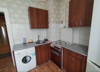 Сдача в аренду двухкомнатной квартиры, 50 м2, Армавир, улица Мира, 45