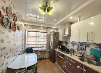 Продается 2-комнатная квартира, 48.1 м2, Саратов, улица имени В.Г. Рахова, 64/70